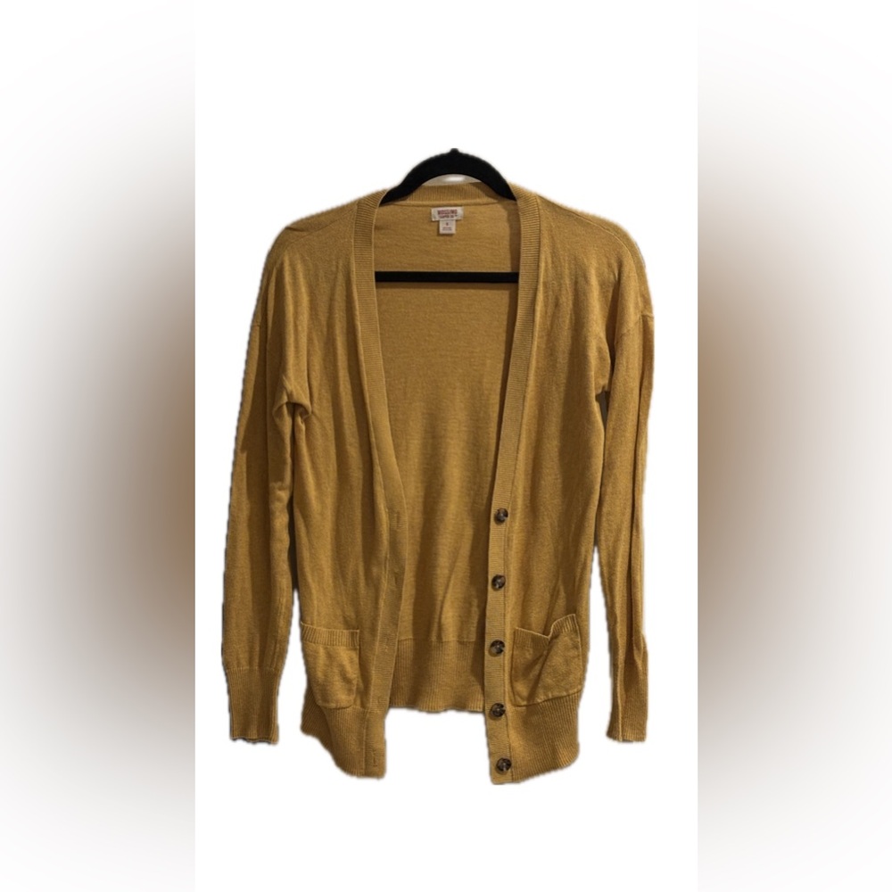 Mossimo mustard cardigan